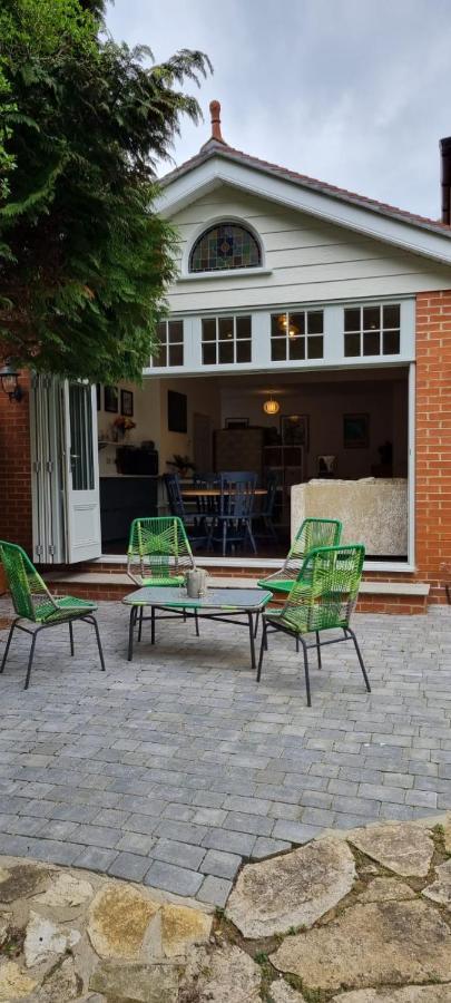 Peaceful Getaway In Forested Park Bornemouth Extérieur photo